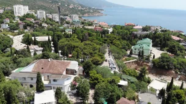 Foros, Crimea - 9 de junio. 2019. Vista del pueblo desde una altura — Vídeos de Stock