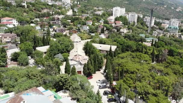 Foros, Crimea - 9 de junio. 2019. Vista del pueblo desde una altura — Vídeos de Stock