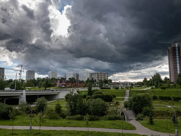 Moscú Rusia Julio 2020 Cielo Tormentoso Sobre Zelenograd — Foto de Stock