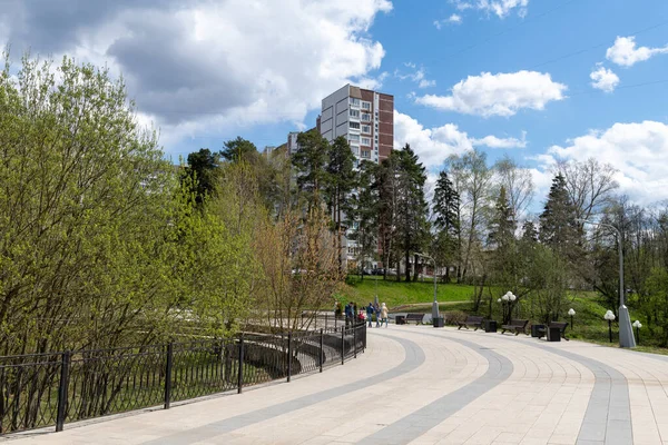 Moskva Ryssland Maj 2021 Stadslandskap Tidigt Våren Zelenograd — Stockfoto