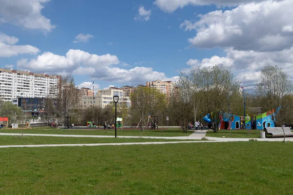 Moskva Ryssland Maj 2021 Stadslandskap Tidigt Våren Zelenograd — Stockfoto