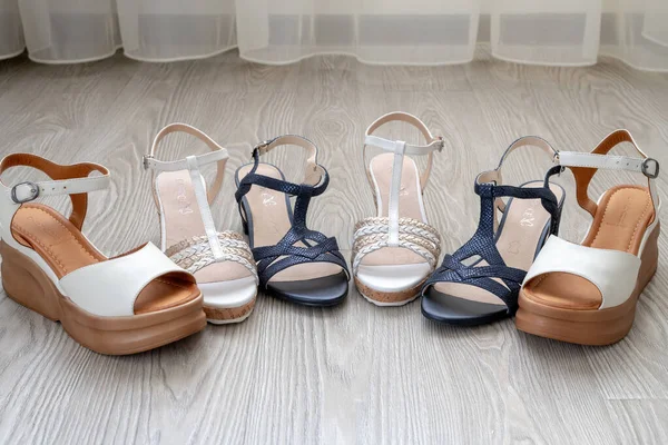 White Blue Women Leather Sandals Stand Floor Room — Zdjęcie stockowe