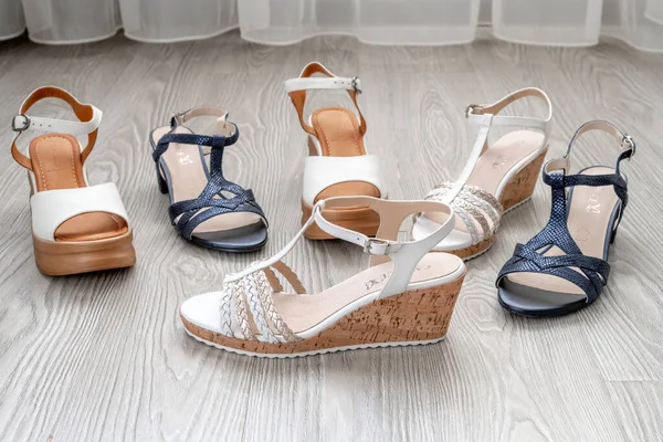 White Blue Women Leather Sandals Stand Floor Room — Φωτογραφία Αρχείου