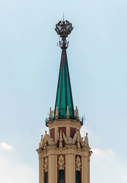 Moskva Rusko Července 2021 Věž Hvězdou Střeše Hotelu Leningradskaya Jeden — Stock fotografie