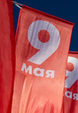 Kırmızı bayraklar - 9 Mayıs - 2. Dünya Savaşı 'nın sona erdiği gün Rusya' da