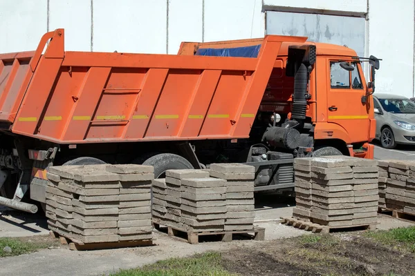 Truck Pavement Tile Piles Outdoors — Stock Photo, Image