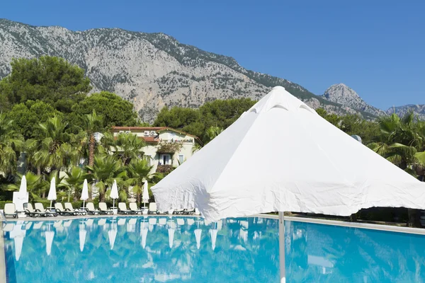 Swimming pool with water in open air — Stock Photo, Image