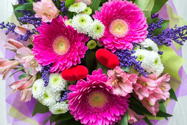 Bouquet de fleurs avec gerbera — Photo