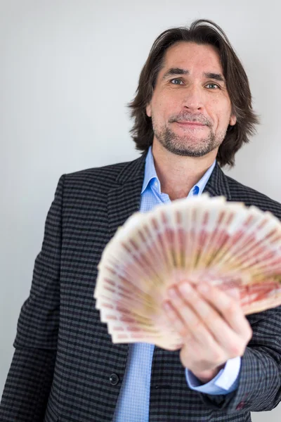 Άνθρωπος με ρωσική χρήματα στα χέρια — Φωτογραφία Αρχείου