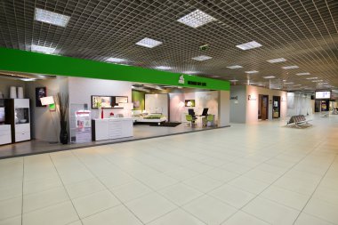 Moskova, Rusya - 05 Mart 2015. İç mobilya karmaşık Grand alışveriş. Mobilya alışveriş merkezi Grand - Rusya ve Avrupa'da büyük özel mağazası.