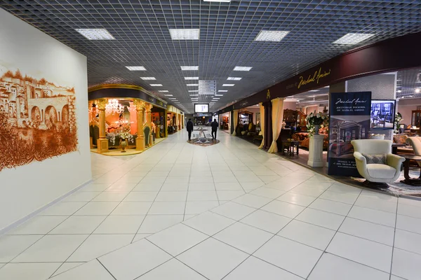 Moskova, Rusya - 05 Mart 2015. İç mobilya karmaşık Grand alışveriş. Mobilya alışveriş merkezi Grand - Rusya ve Avrupa'da büyük özel mağazası.