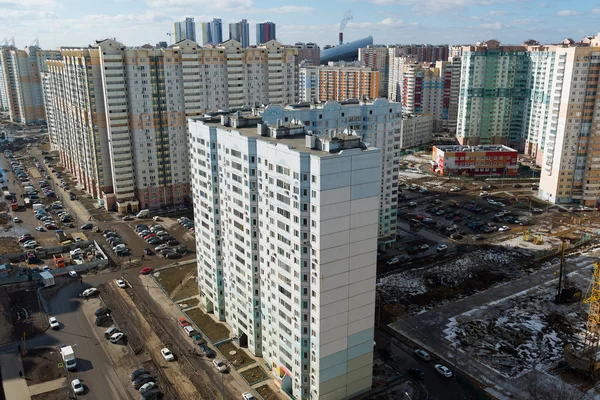 Moskva, Rusko - 10 březen 2015, oblast nových budov na okraji Moskvy — Stock fotografie