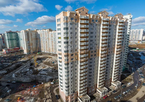 Moscow, Rusland - 10 maart 2015, gebied van nieuwe gebouwen op de rand van Moskou — Stockfoto