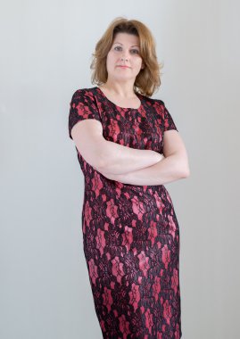 hafif bir arka plan üzerinde içinde bir kadın