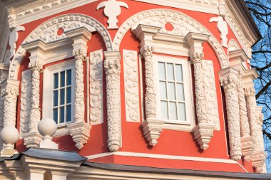  Moskova yakınlarındaki Sergiyev Posad büyük Trinity manastırda. Bir Rusya'nın altın yüzük