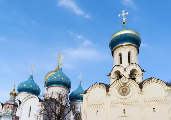 Le grand monastère de la Trinité à Serguiev Posad près de Moscou. Anneau d'or de la Russie — Photo