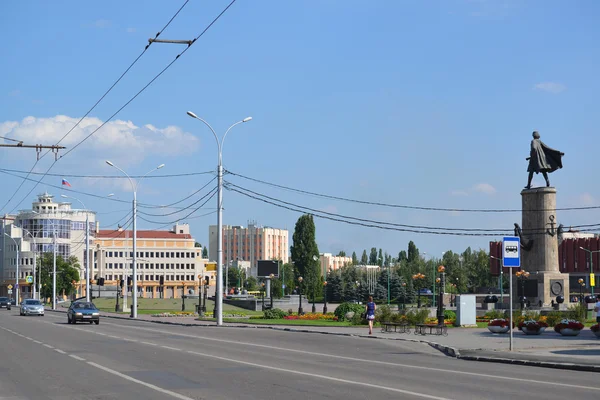 Lipetsk RUSSIA-05.08.2015. Monumento a Pedro o Grande é uma das principais atrações — Fotografia de Stock