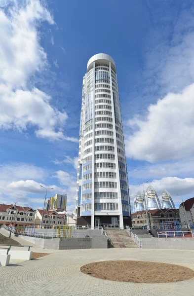 KRASNOGORSK, RUSSIA - 22 APRILE 2015: I nuovi quartieri di costruzione in periferia. Area di sviluppo residenziale su circa 2 milioni di piedi quadrati — Foto Stock