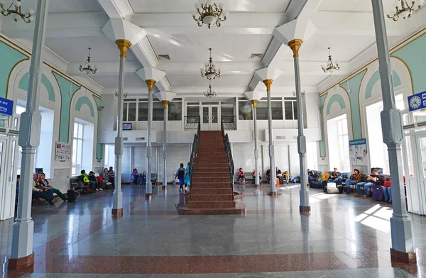 Grjazi, Ρωσία - 28.08,2015. Σιδηροδρομικός Σταθμός - μεγάλων σιδηροδρομικών διανομέα στη νοτιο-ανατολική σιδηροδρομική — Φωτογραφία Αρχείου