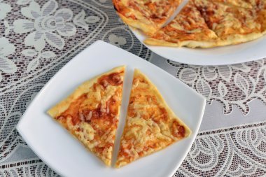 Peynir - Gürcü Ulusal çanak ile Khachapuri