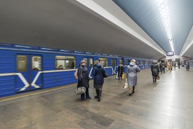 Nizhny Novgorod, Rusya - 02.11.2015. Tren metro istasyonu Chkalovskaya