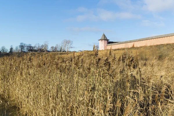 St. Euthymius kloster i Suzdal, grundade på 1350. Golden Ring av Ryssland resor — Stockfoto