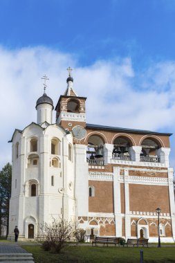 Suzdal, Rusya Federasyonu-06.11.2015. Gruuthuse Müzesi kurtarıcı Euthymius Manastırı 16. yüzyılda, seyahat altın yüzük inşa edildi