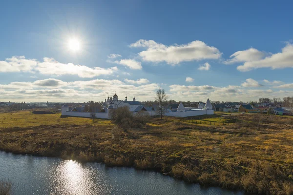 St. Pokrovsky female monastery in Suzdal. Golden Ring of Russia Travel — Stock Photo, Image