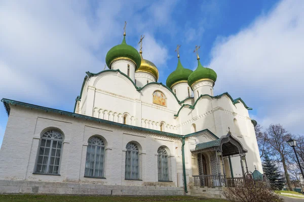 St. Euthymius Manastırı Suzdal katedralde başkalaşım 16. yüzyılda inşa edilmiştir. Rusya seyahat altın yüzük — Stok fotoğraf