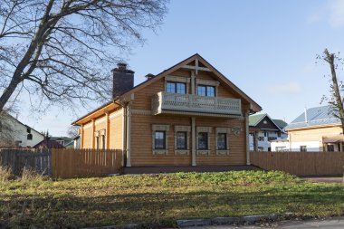 Suzdal, Rusya Federasyonu-06.11.2015. Eski sokak Pokrovskaya. Rusya seyahat altın yüzük