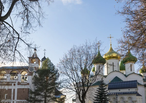 Transfiguratie kathedraal en het Belfort in St. Euthymius klooster in Soezdal. Gouden Ring van Rusland reizen — Stockfoto