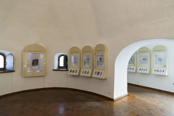 Suzdal, Rusia 06.11.2015. Exposición de iconos rusos en el monasterio de San Eutimio en Suzdal. Anillo de oro de Rusia Viajar — Foto de Stock