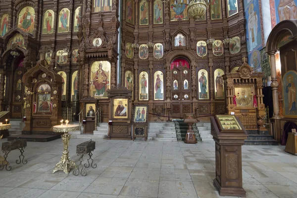 Nizhny Novgorod, Rússia - 03.11.2015. iconostase na Catedral de São Alexandre Nevsky. Século XIX — Fotografia de Stock