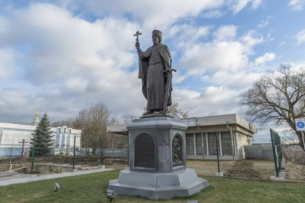 VLADIMIR, RUSIA 05.11.2015. monument Duce Vladimir, fondatorul orașului. inel turistic de aur — Fotografie, imagine de stoc