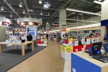 Khimki, Rusya - 22 Aralık 2015. İç Mvideo büyük zincir satış elektronik ve ev aletleri depolar