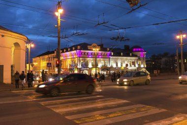 Vladimir, Rusya Federasyonu-Kasım 05.2015. Bolshaya Moskovskaya tarihi şehir merkezinde sokağım