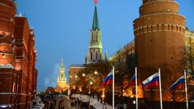 Moskova Kremlin görünümünü gece kış, Rusya Federasyonu