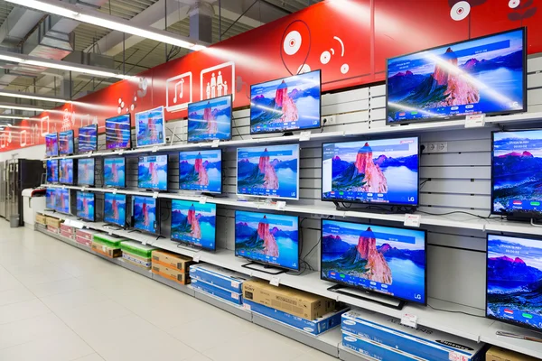 Moscow, Russia - February 02. 2016. TV in Eldorado is large chain stores selling electronics — Stock Photo, Image