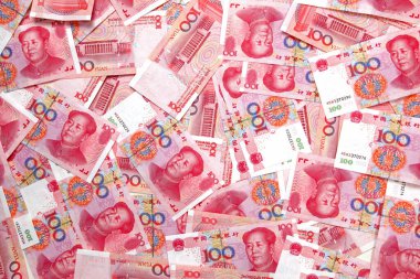 Masada bir Çin yuanı var.