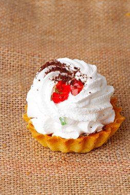 Masada kremalı kek.