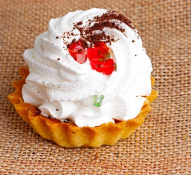 Masada kremalı kek.