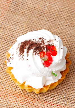 Masada kremalı kek.