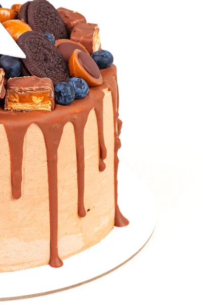 Köstlicher Hausgemachter Kuchen Mit Beeren Und Schokolade — Stockfoto