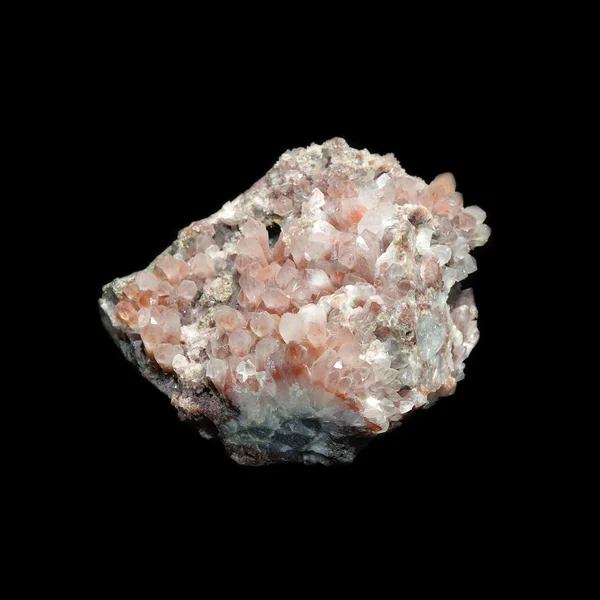 Bergkristall Med Hematit Druse Svart Bakgrund — Stockfoto