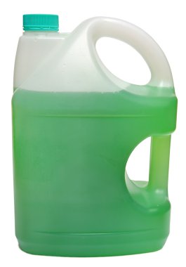 plastik şişeler beyaz zemin üzerine izole otomobil yağları