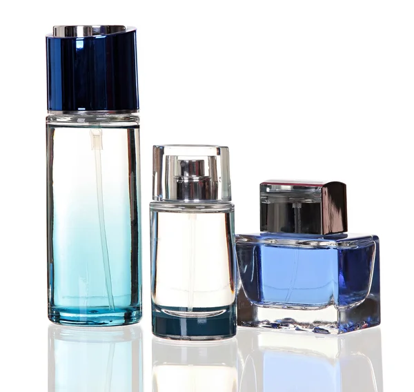 Frascos de vidrio de perfume aislado sobre fondo blanco. Estudio de fotografía . —  Fotos de Stock