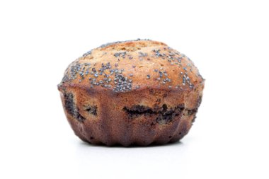 tatlı ve lezzetli muffin beyaz zemin üzerine izole