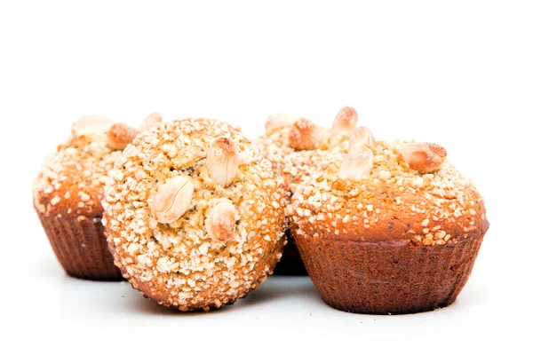 Muffin Arachidi Isolati Sfondo Bianco — Foto Stock