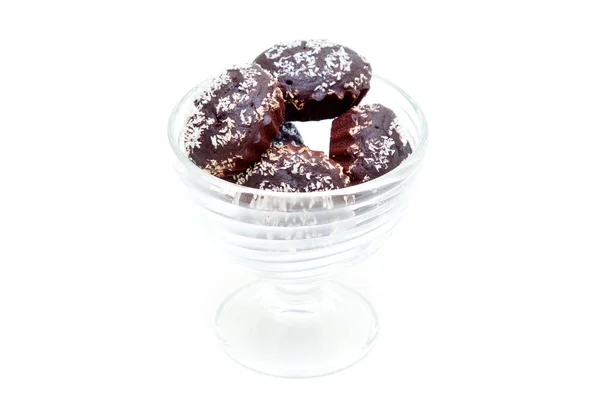 Шоколадные Кексы Измельченным Кокосом Миске — стоковое фото