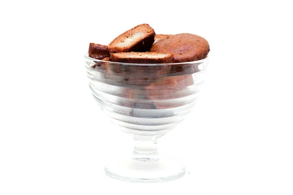 在玻璃碗里放姜饼松饼 — 图库照片
